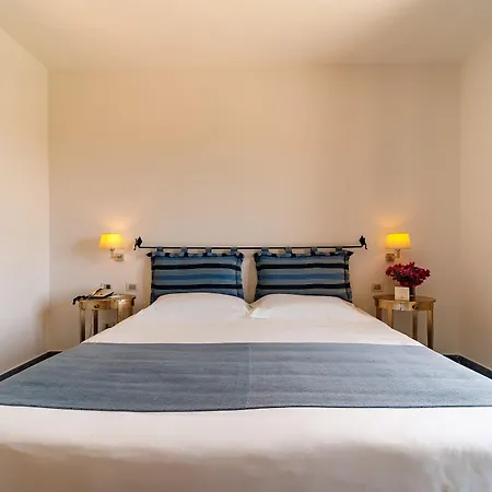 Alberi Del Paradiso Otel Cefalù