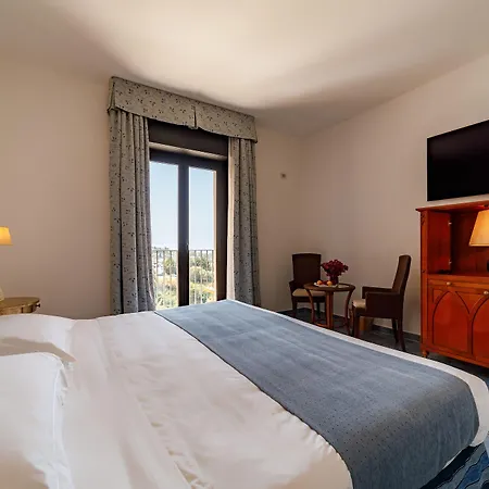 Otel Alberi Del Paradiso 4*