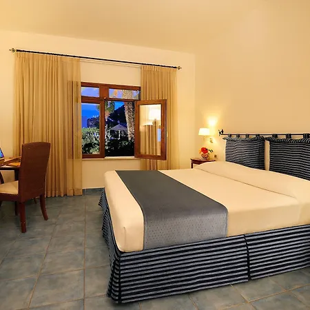 Alberi Del Paradiso 4* Cefalù