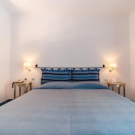 Alberi Del Paradiso 4* Cefalù